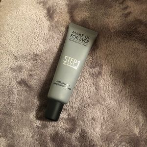 Make up for ever step 1 skin equalizer